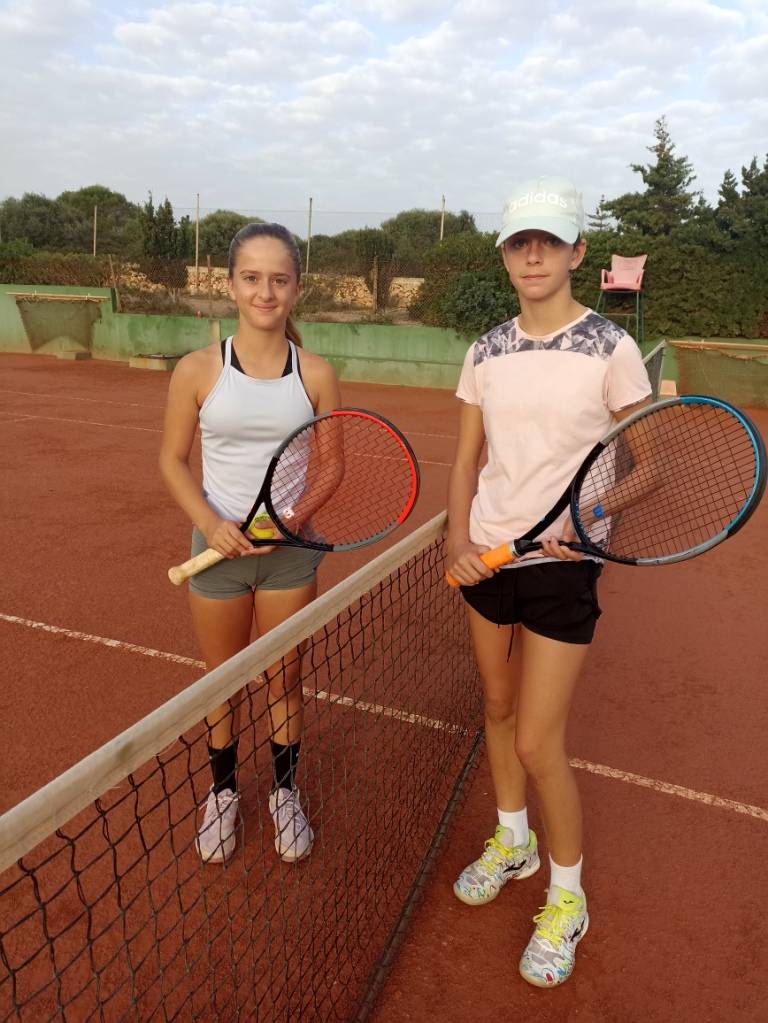 finalistas cons.inf.fem..jpg