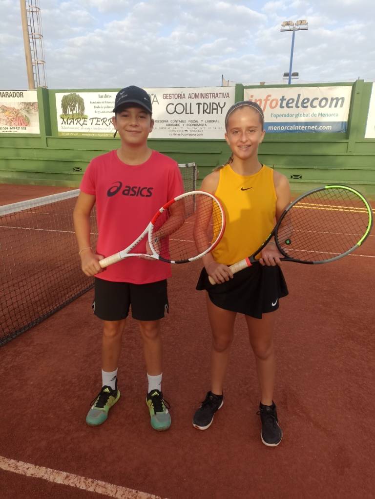 finalistas alev.fem..jpg