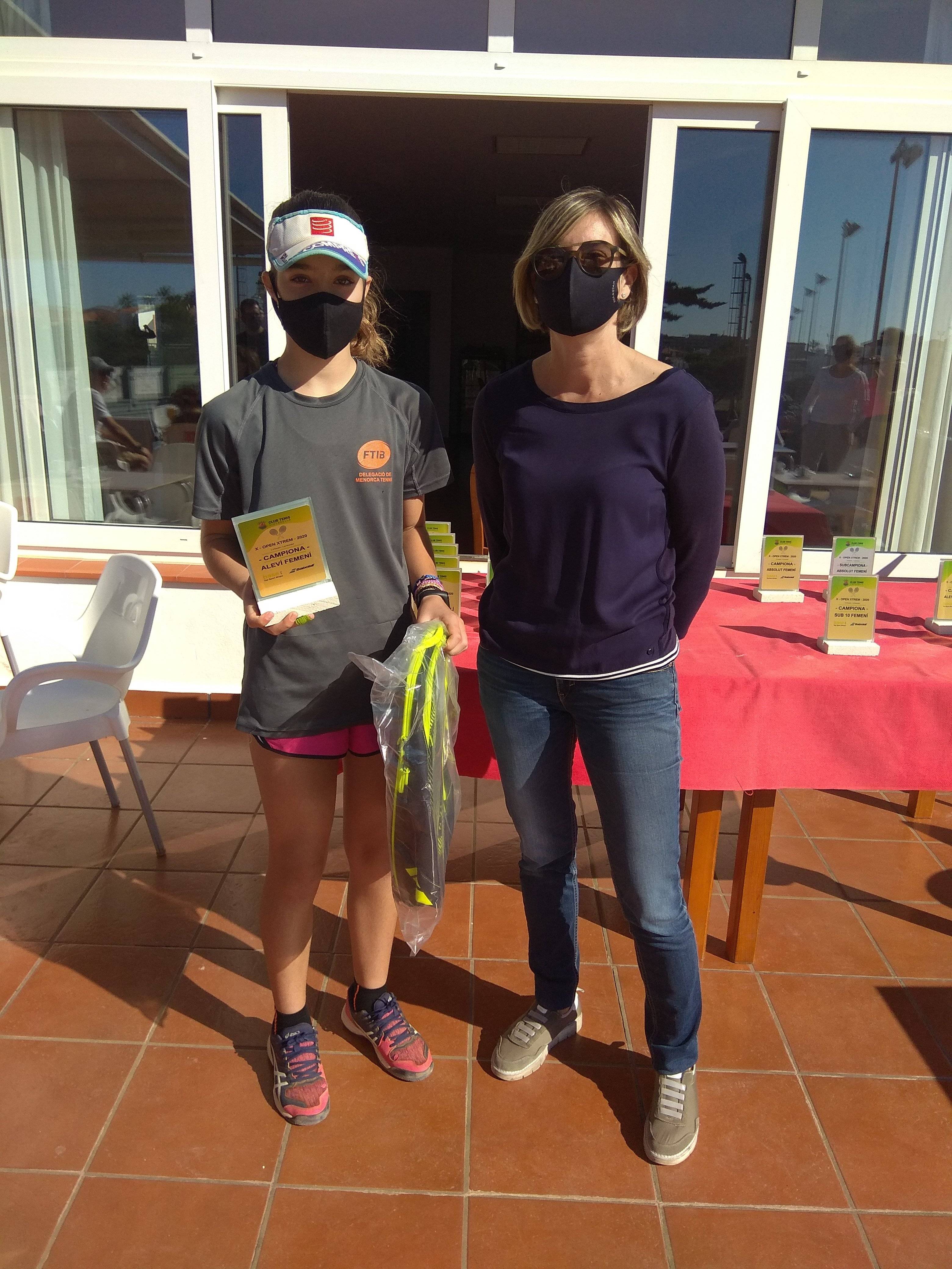 campeona alev.fem.jpg