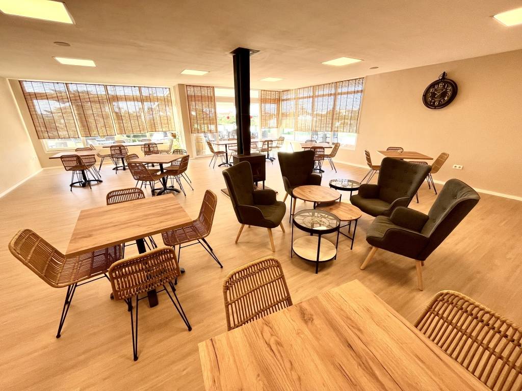 restaurante club tenis ciutadella menorca.jpg