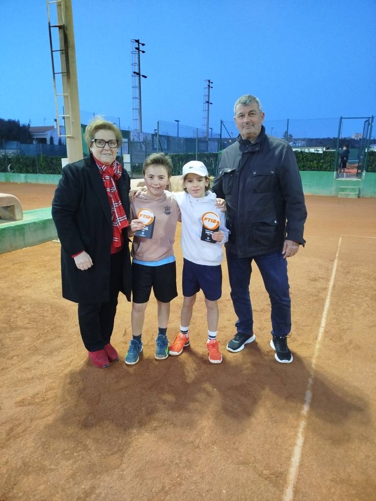 finalistas individual.jpg