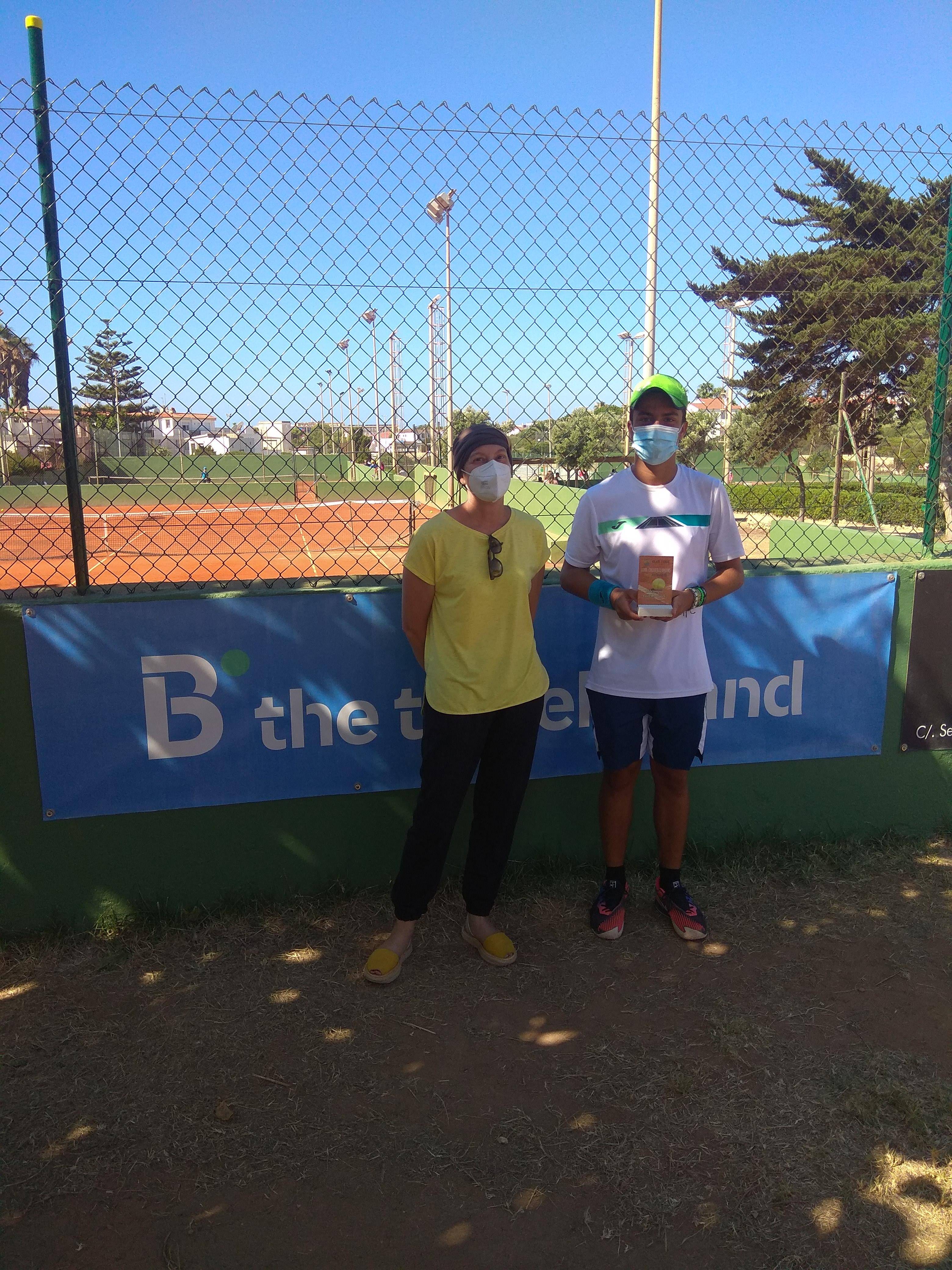 sub cadete masculino.jpg