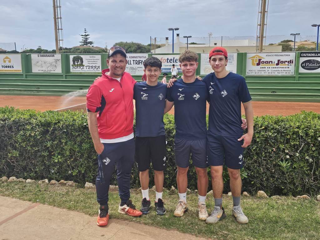 C.T.MAHON       CAD.MASC..jpg